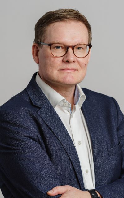 janne salonen 400 x 640.jpg